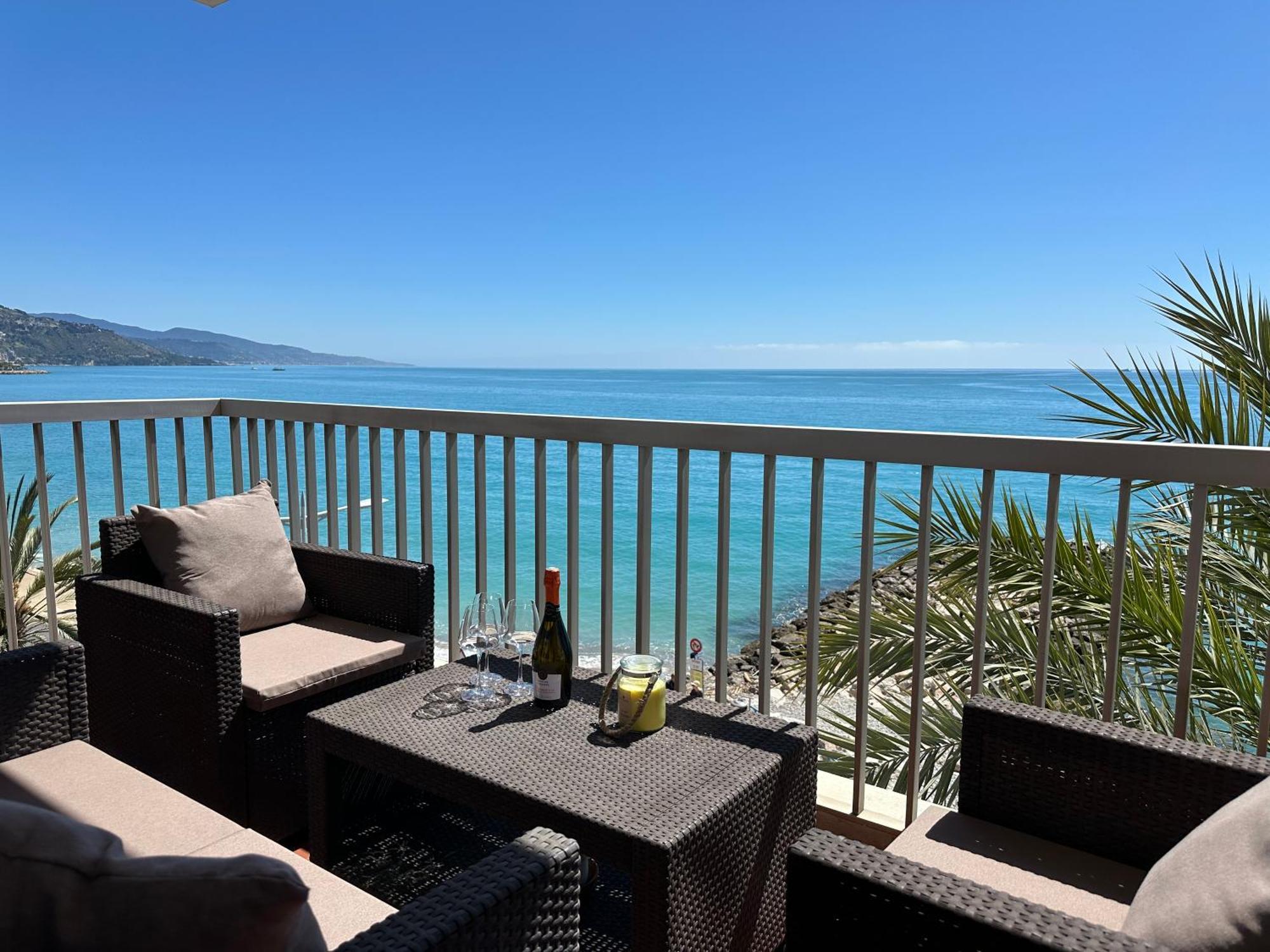 Stella Mare-vue Mer-clim-terrasse *